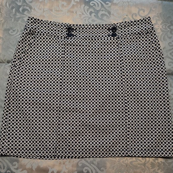 Nautica Dresses & Skirts - Nautica navy blue & white nautical style, patterned skirt, excellent cond. sz 12